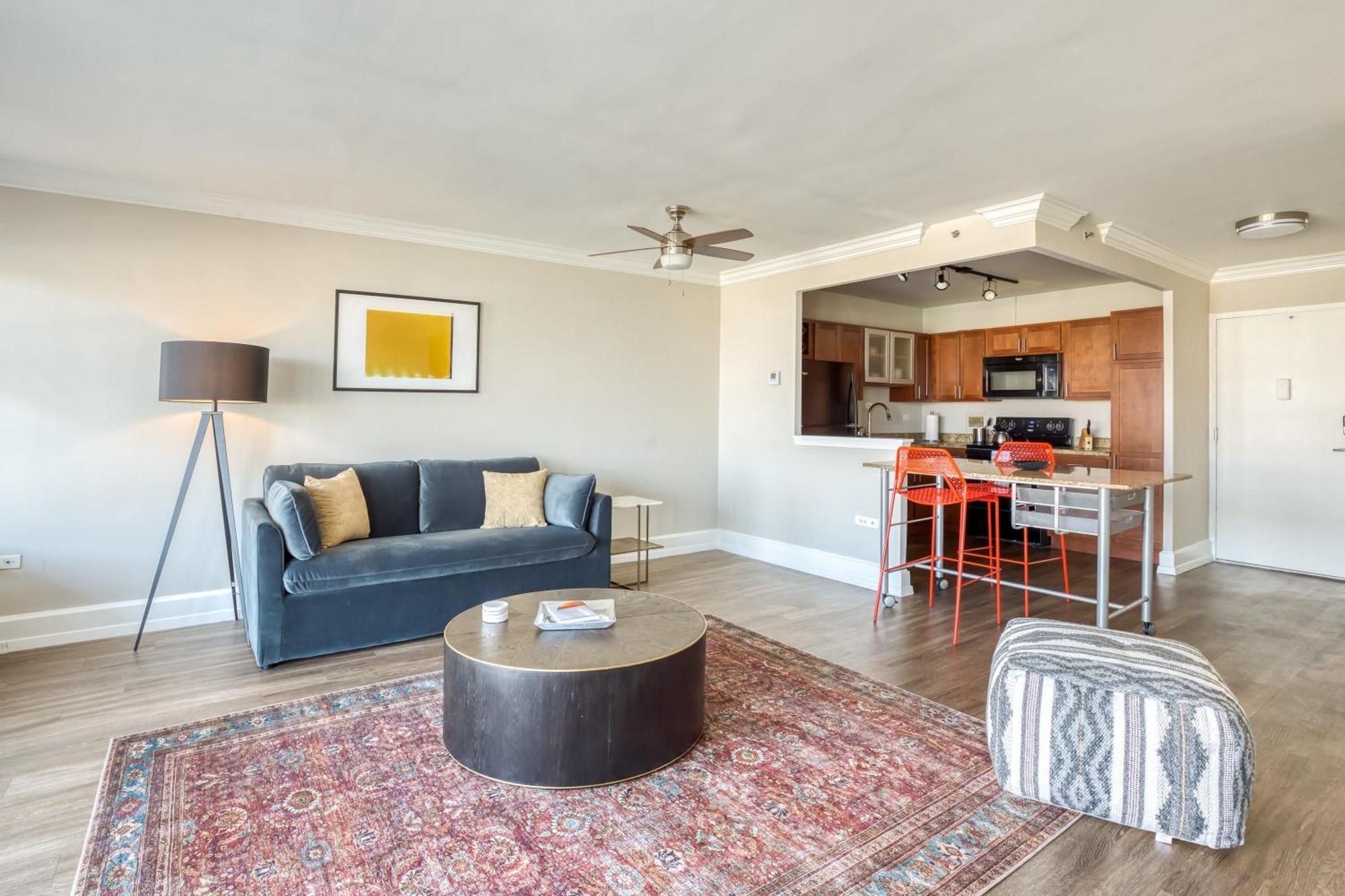 Cozysuites 800 Tower 2br With Gym! 28